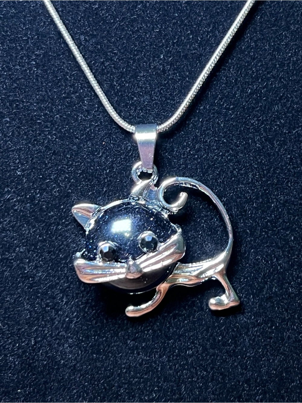 Silver Tone Black Cat Pendant Necklace